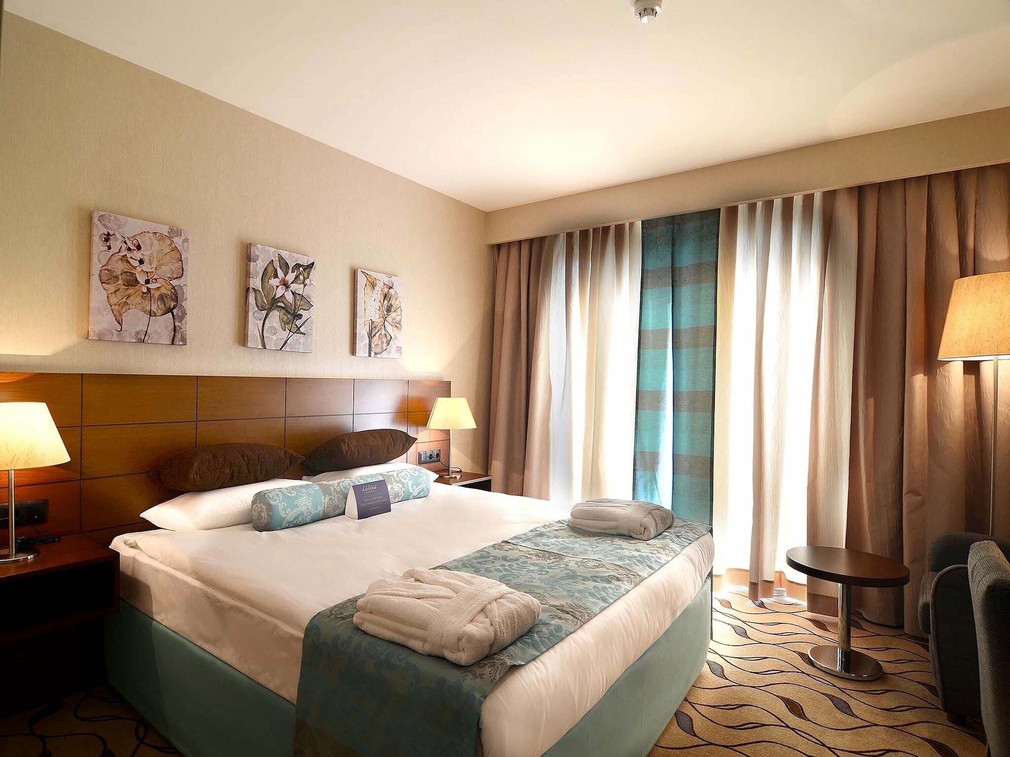 Listana Hotel Istanbul Exteriör bild