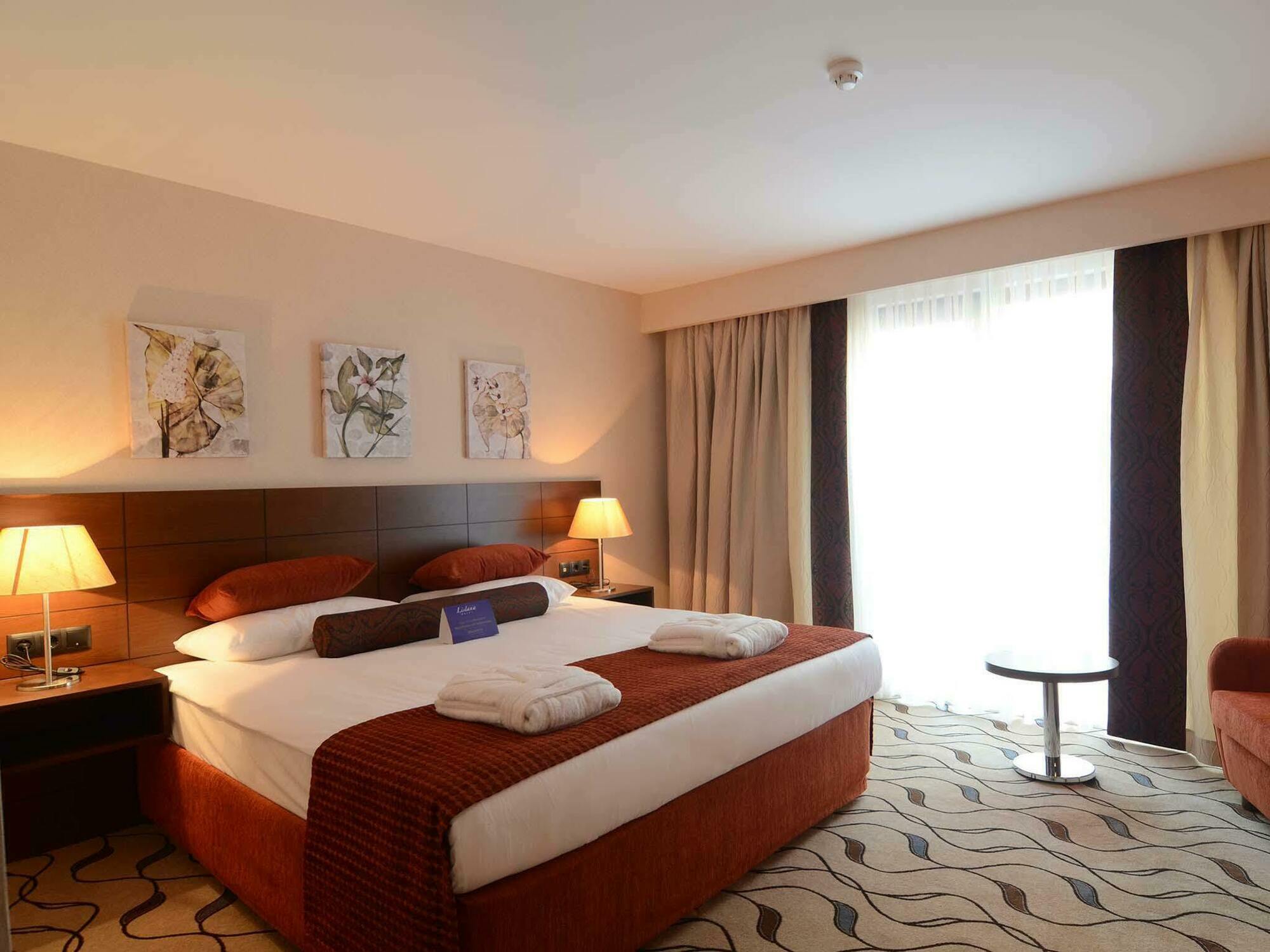 Listana Hotel Istanbul Exteriör bild